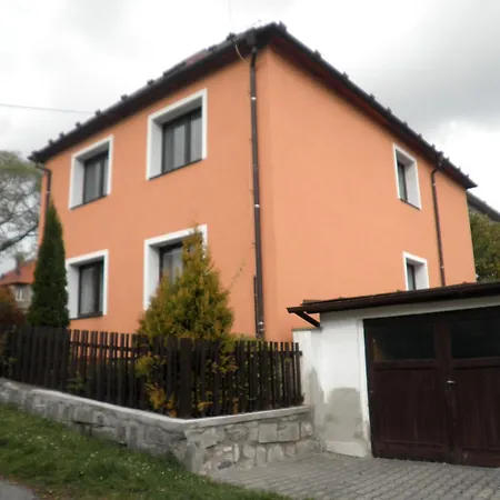 Zavodsky Πανσιόν