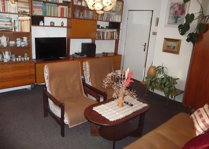 Zavodsky Πανσιόν